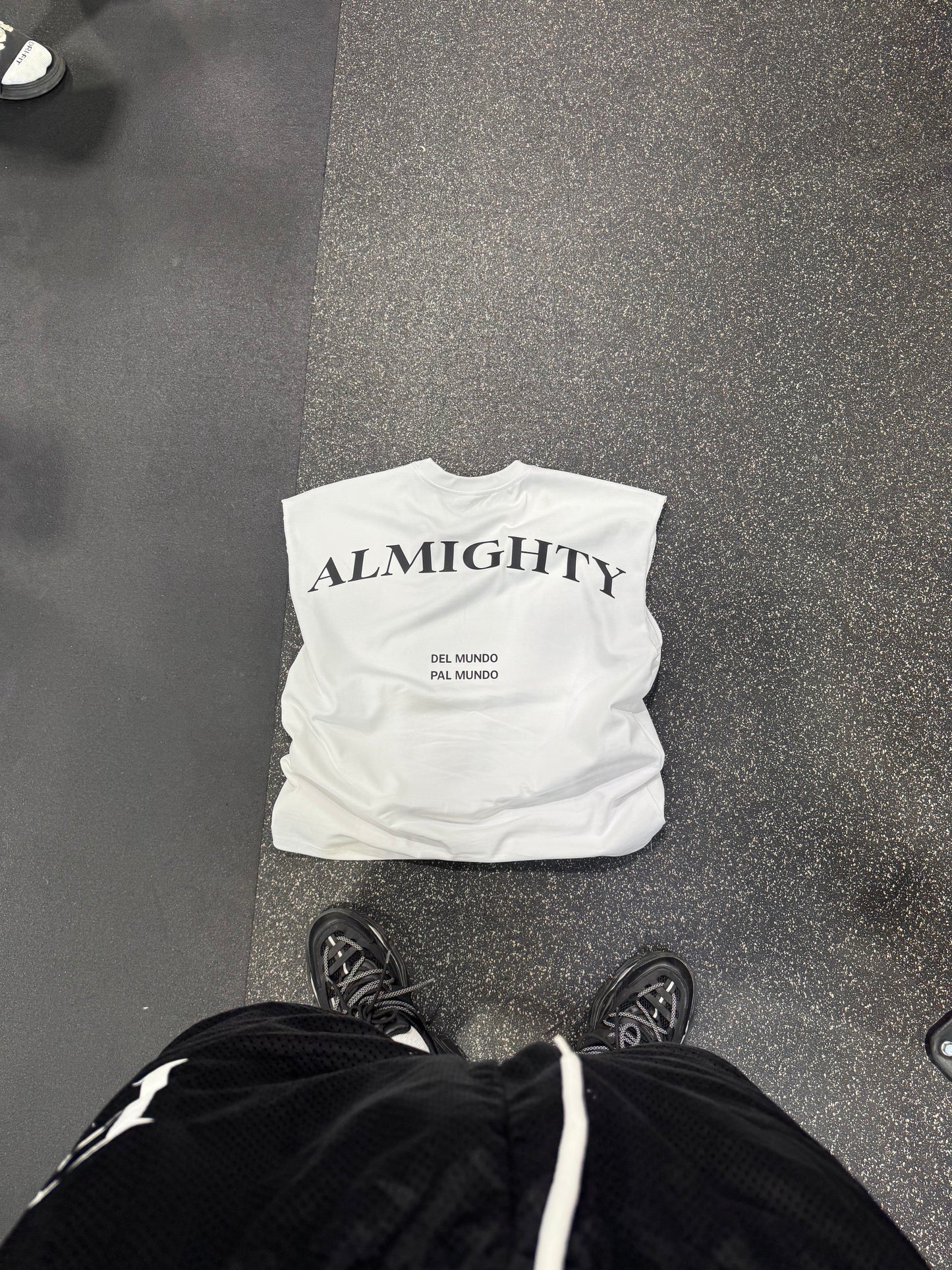 Sleeve Cut